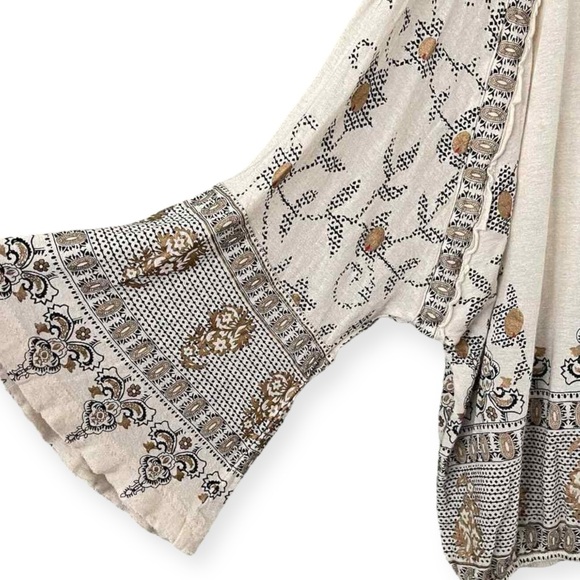 Free People Medallion Print Top Cream Size Medium - Picture 5 of 13